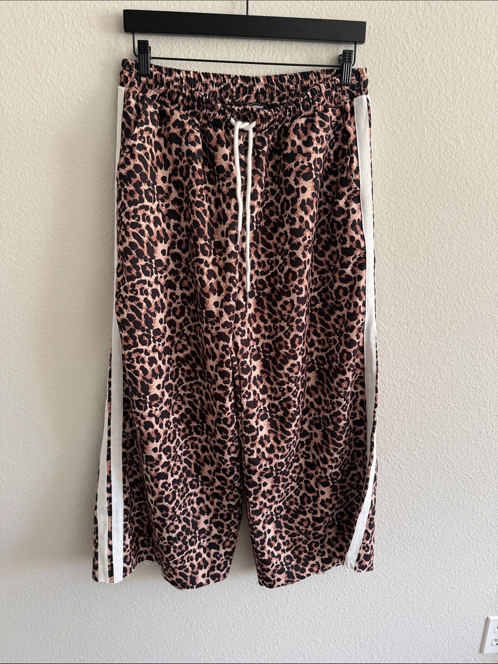 Leopard Print Drawstring Track Pants with Side Stripes